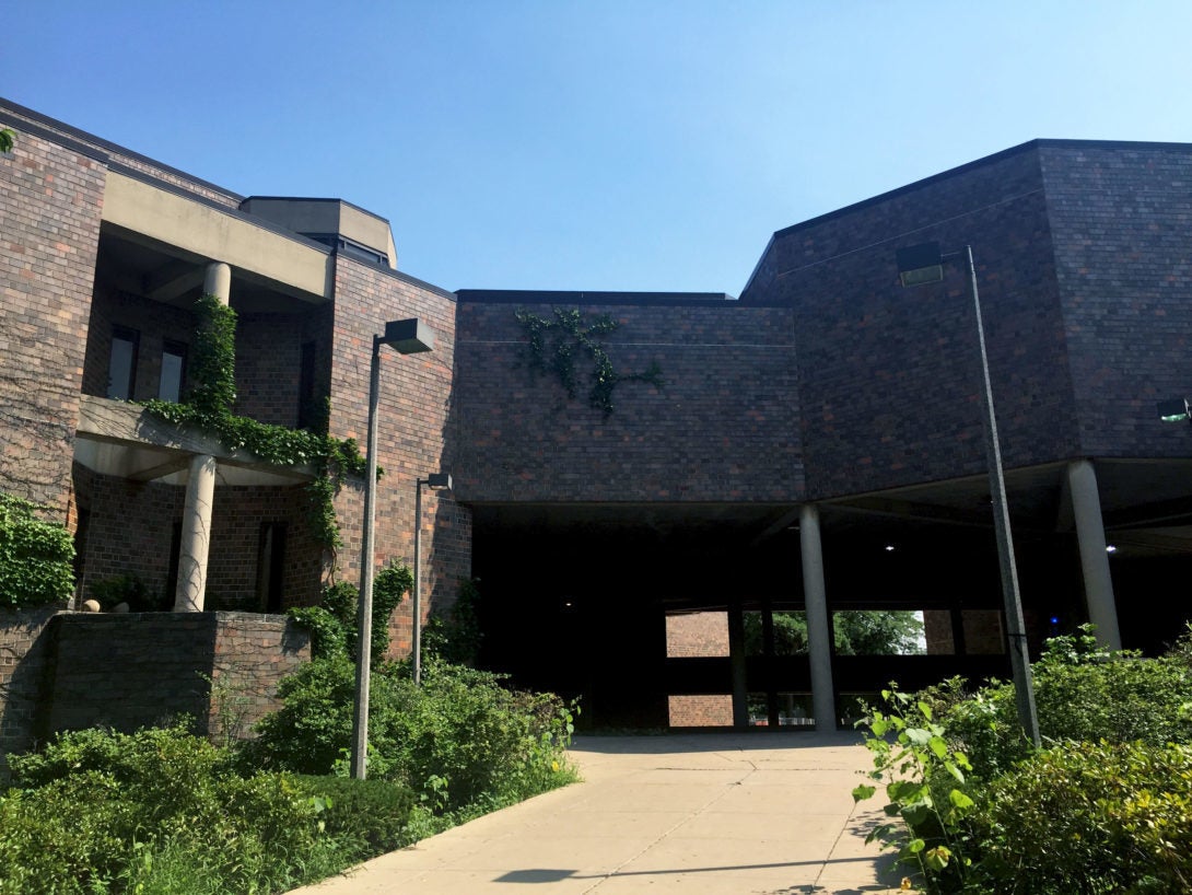 buildings @ UIC